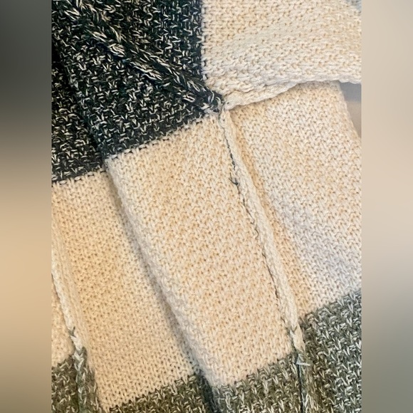 Zenana Wide Striped Crewneck - Picture 14 of 16